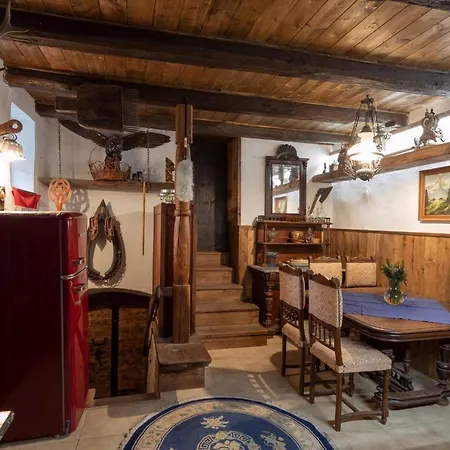 Sasfeszek Piheno Guest house *